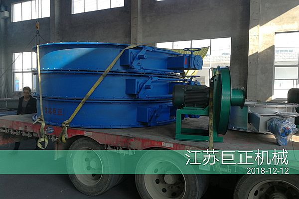 廈門客戶訂購的擋板門驗收合格，發(fā)貨準備中